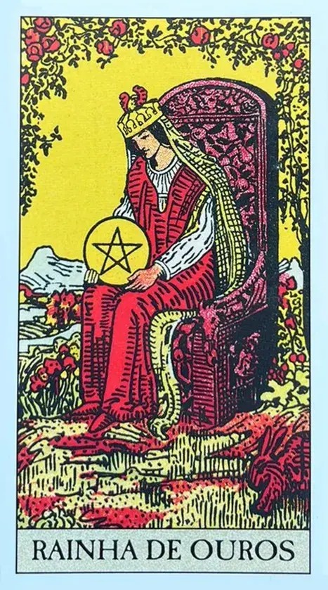 uma rainha sentada em um trono vermelho segurando uma moeda de ouro com flores em volta.