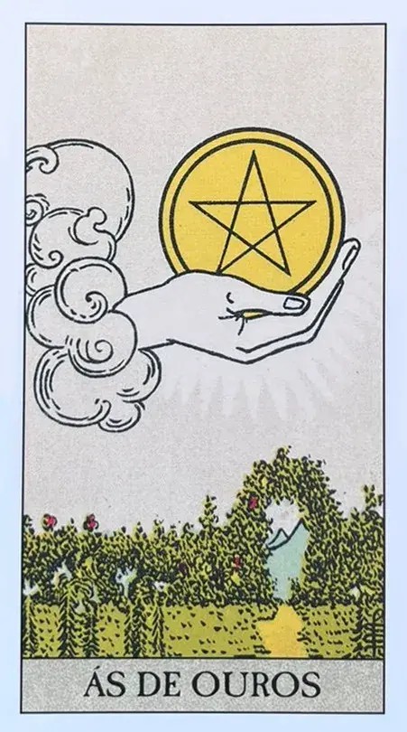 uma grande m�o emerge de uma nuvem, segurando uma moeda de ouro maci�a. Esta moeda est� gravada com um pentagrama, um s�mbolo hist�rico de prote��o, sa�de e equil�brio espiritual que tamb�m se conecta com os elementos terra, ar, fogo, �gua e esp�rito.