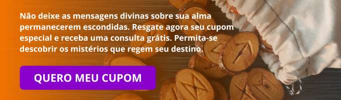 varias pedras de runa de madeira com um saco branco ao lado