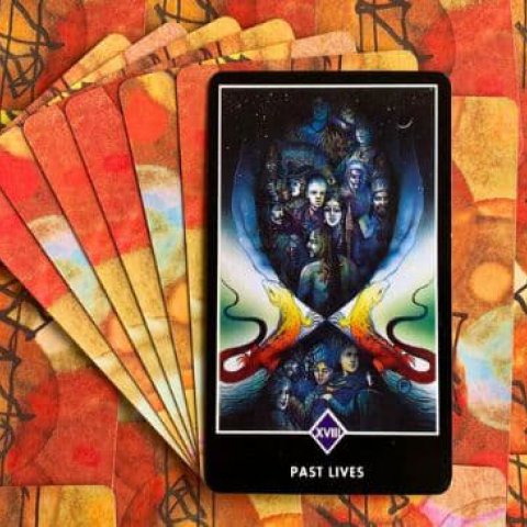Tarot Zen Osho - Vidas Passadas (A Lua): Significado e interpreta��o da carta - Or�culos Web