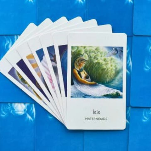 Or�culo da Deusa - �sis: Significado e interpreta��o deste Tarot