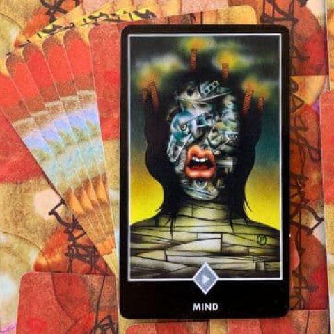 Tarot Zen Osho - A Mente (Valete das Nuvens): Significado e interpreta��o da carta - Or�culos Web