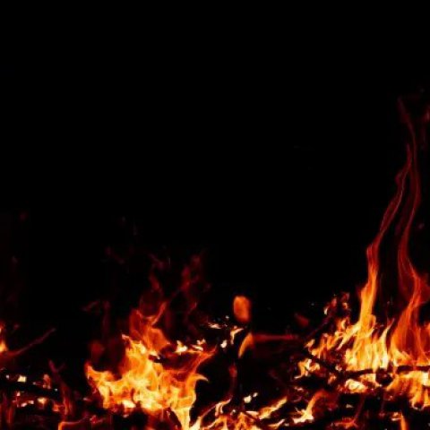 Significado de Sonhar com Fogo: Simbolismo e Interpreta��es - Or�culos Web.