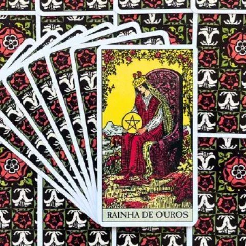 Rainha de Ouros - Tarot Rider Waite: Descubra o Significado e Interpreta��o desse Arcano Menor - Or�culos Web.