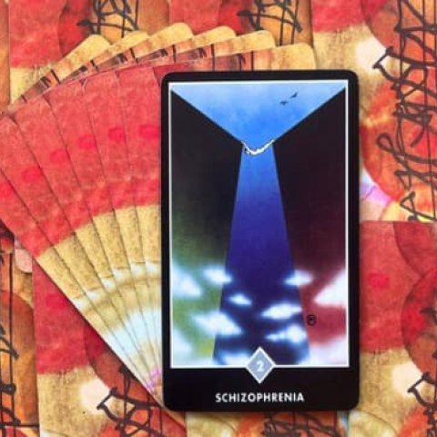 Tarot Zen Osho - Esquizofrenia (2 de Espadas): Significado e interpreta��o da carta - Or�culos Web