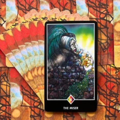 Tarot Zen Osho - O Avarento (4 de Ouros): Significado e interpreta��o da carta - Or�culos Web.