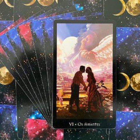Tarot das Bruxas - Os Amantes: Significado e interpreta��o desse Or�culo - Or�culos Web