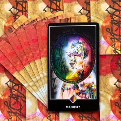 Tarot Zen Osho - Maturidade (�s de Ouros): Significado e interpreta��o da carta - Or�culos Web.