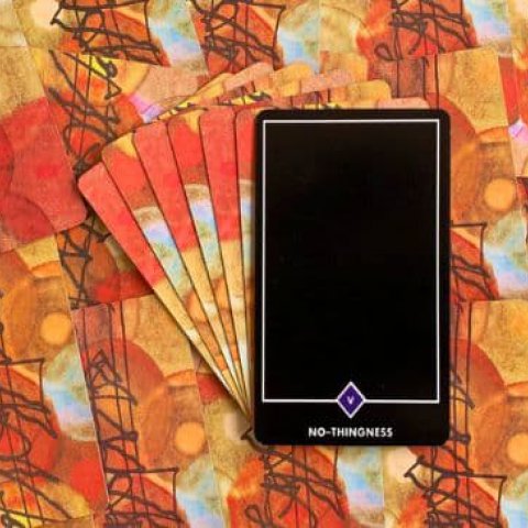 Tarot Zen Osho - N�o Materialidade (O Papa): Significado e interpreta��o da carta - Or�culos Web