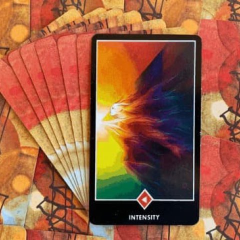 Tarot Zen Osho - Intensidade (Cavaleiro do Fogo): Significado e interpreta��o da carta - Or�culos Web