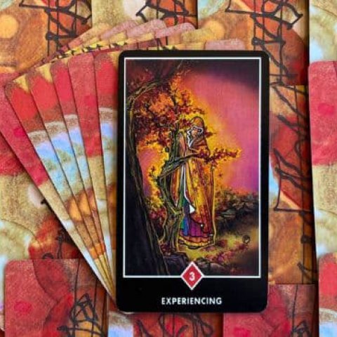 Tarot Zen Osho - O Experienciar ( 3 de Paus): Significado e interpreta��o da carta - Or�culos Web.