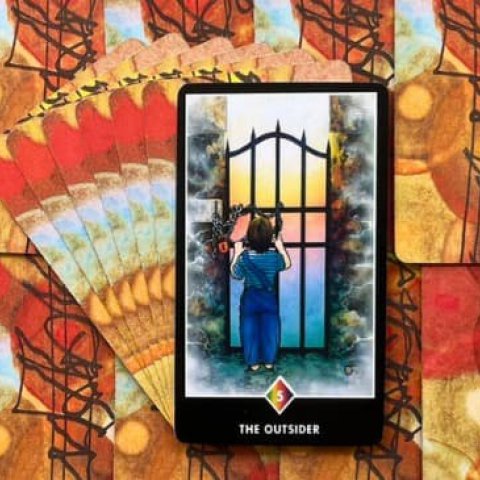 Tarot Zen Osho - O Forasteiro (5 de Ouros): Significado e interpreta��o da carta - Or�culos Web.