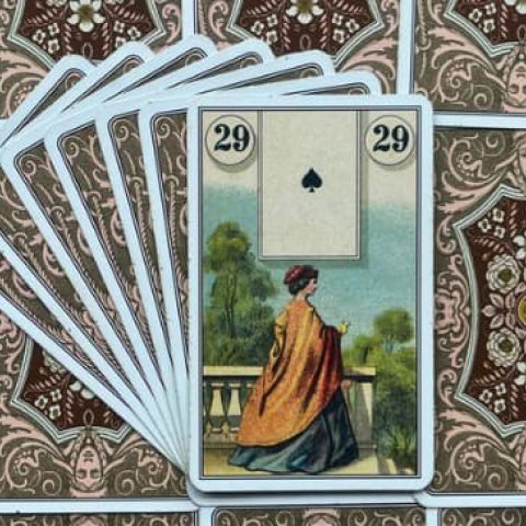 Baralho Cigano - A Cigana: Significado e interpreta��o da Carta 29 - Or�culos Web