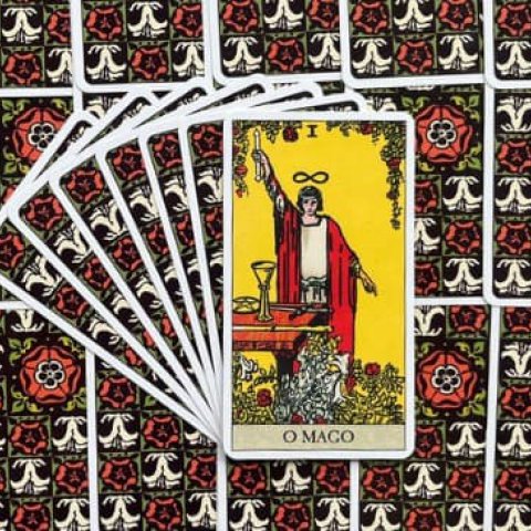 Tarot Rider Waite - O Mago (Carta 1): Descubra o Significado e interpreta��o da carta - Or�culos Web