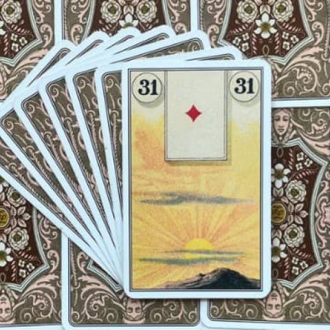 Baralho Cigano - O Sol: Significado e interpreta��o da Carta 31 - Or�culos Web