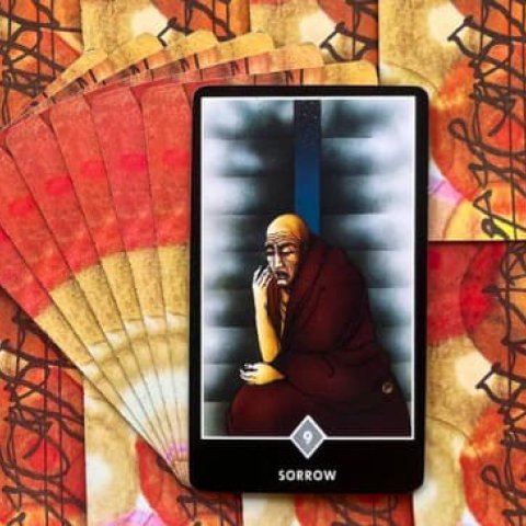 Tarot Zen Osho - Sofrimento (9 de Espadas): Significado e interpreta��o da carta - Or�culos Web