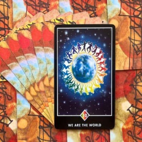 Tarot Zen Osho - N�s somos o mundo (10 de Ouros): Significado e interpreta��o da carta - Or�culos Web.